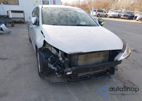 2019 Hyundai Elantra Se из США, поврежденный, VIN 5NPD74LF3KH479850